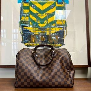 Sold LV
